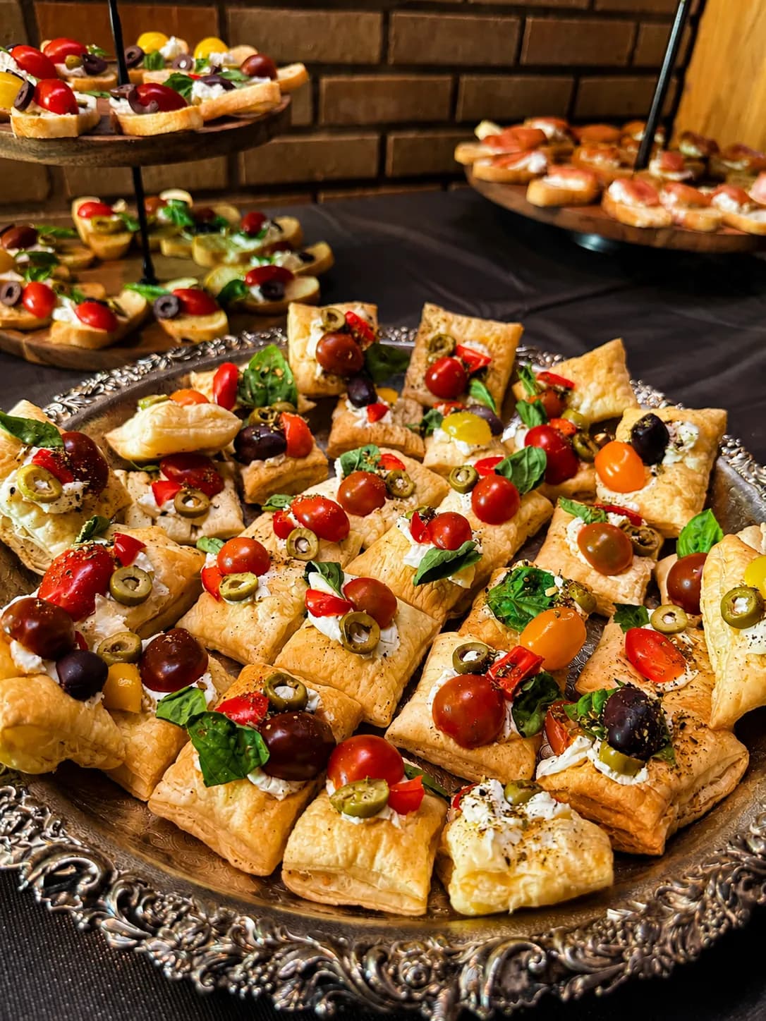 Mediterranean food presentation — 14